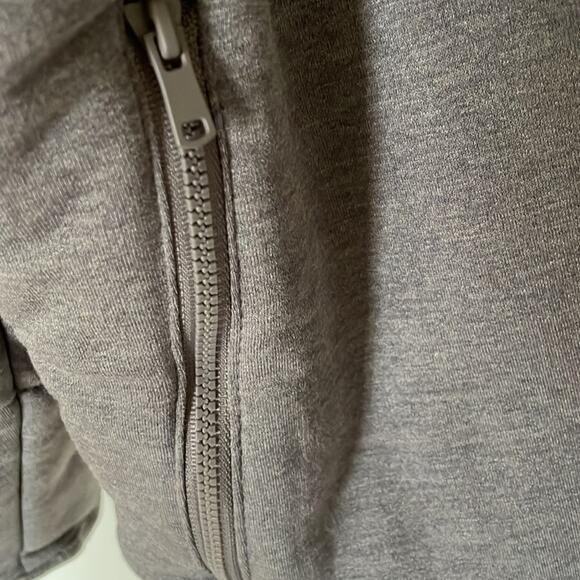 Three Dots Women's Grey Knit  Quilted Chevron Jacket Size Small Nwt - Picture 9 of 9